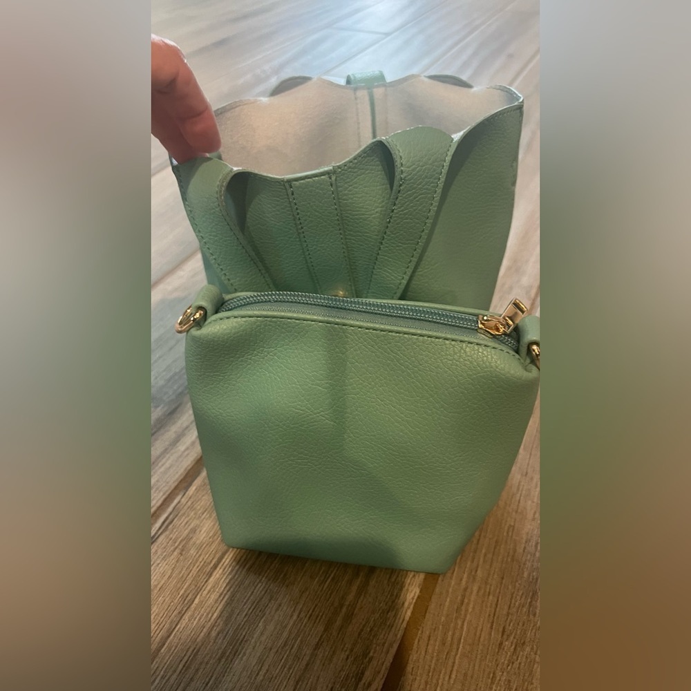 Anthropologie Pebbled Mini Bucket Bag Green - Picture 5 of 5